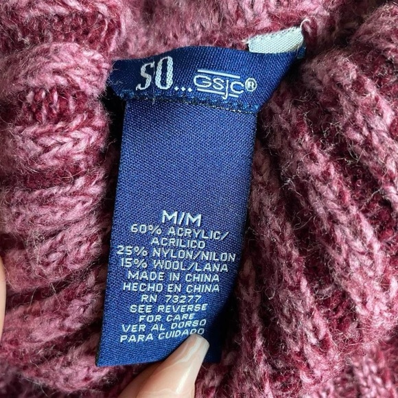 Y2k magenta turtleneck sweater - Picture 5 of 8